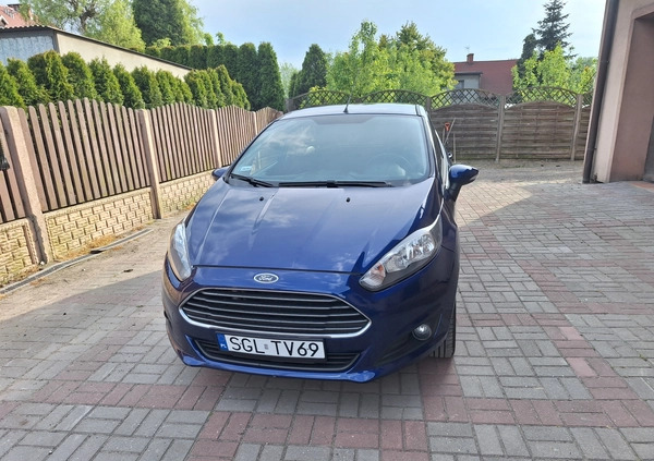 Ford Fiesta cena 23400 przebieg: 113000, rok produkcji 2014 z Izbica Kujawska małe 154
